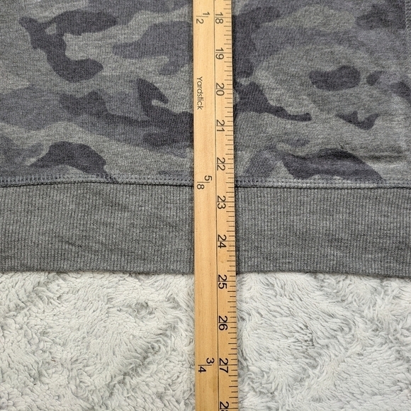 Jane and Delancey Sweatshirt Women's S Gray Camo Pullover Cowl Neck Slouchy - Picture 6 of 7